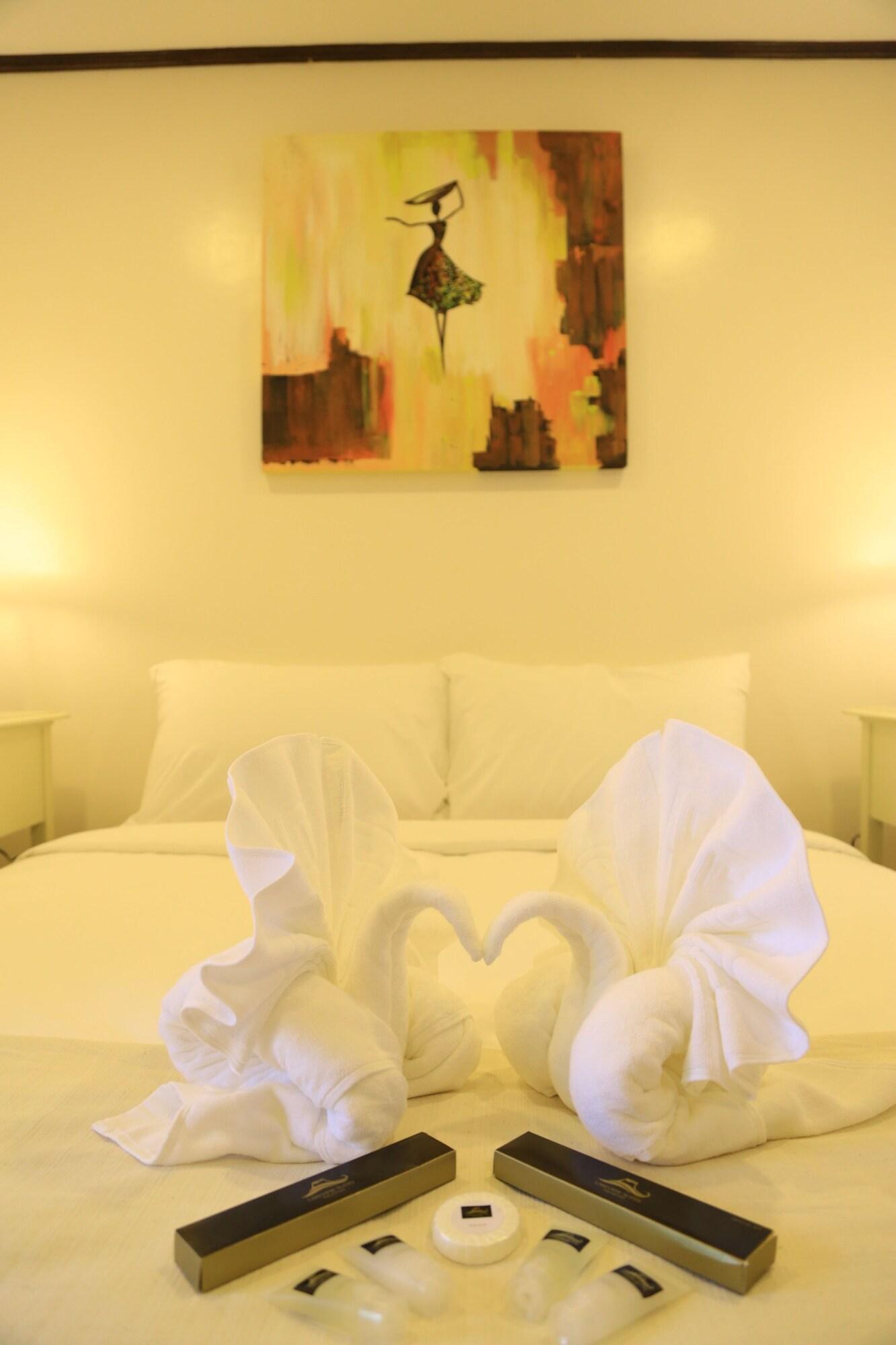 タガイタイ レイクビュー スイーツ バイ ココテル Bed & Breakfast エクステリア 写真